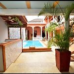 Room In Guest Room - Ca-1 Gethsemane Room With Breakfast Included And Wifi