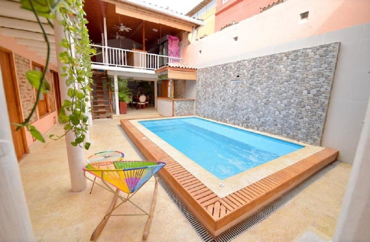 In Guest - Ca-1 Gethsemane With Breakfast Included And Wifi * Cartagena