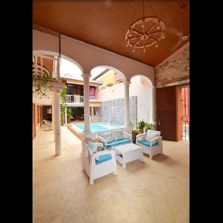 Pensión In Guest - Ca-1 Gethsemane With Breakfast Included And Wifi